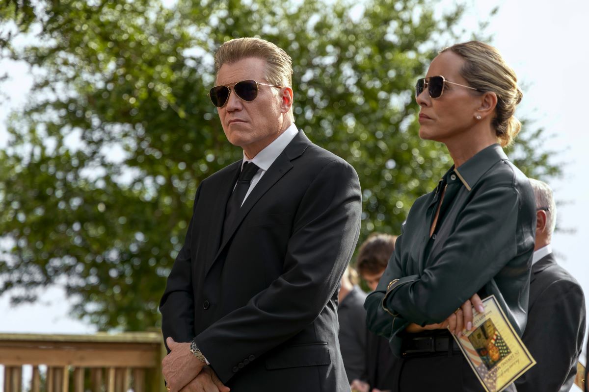 Nábřeží (The Waterfront)