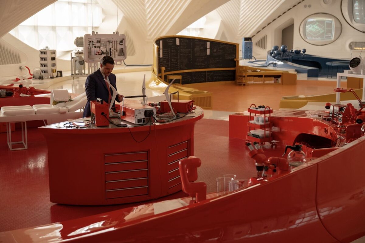 Pedro Pascal as Reed Richards/Mister Fantastic in 20th Century Studios/Marvel Studios' THE FANTASTIC FOUR: FIRST STEPS