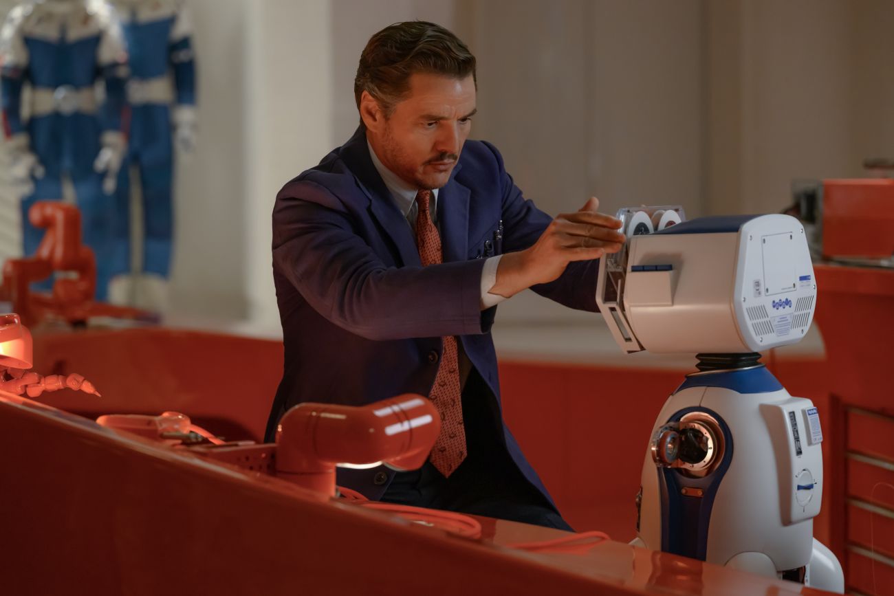 Pedro Pascal as Reed Richards/Mister Fantastic in 20th Century Studios/Marvel Studios' THE FANTASTIC FOUR: FIRST STEPS