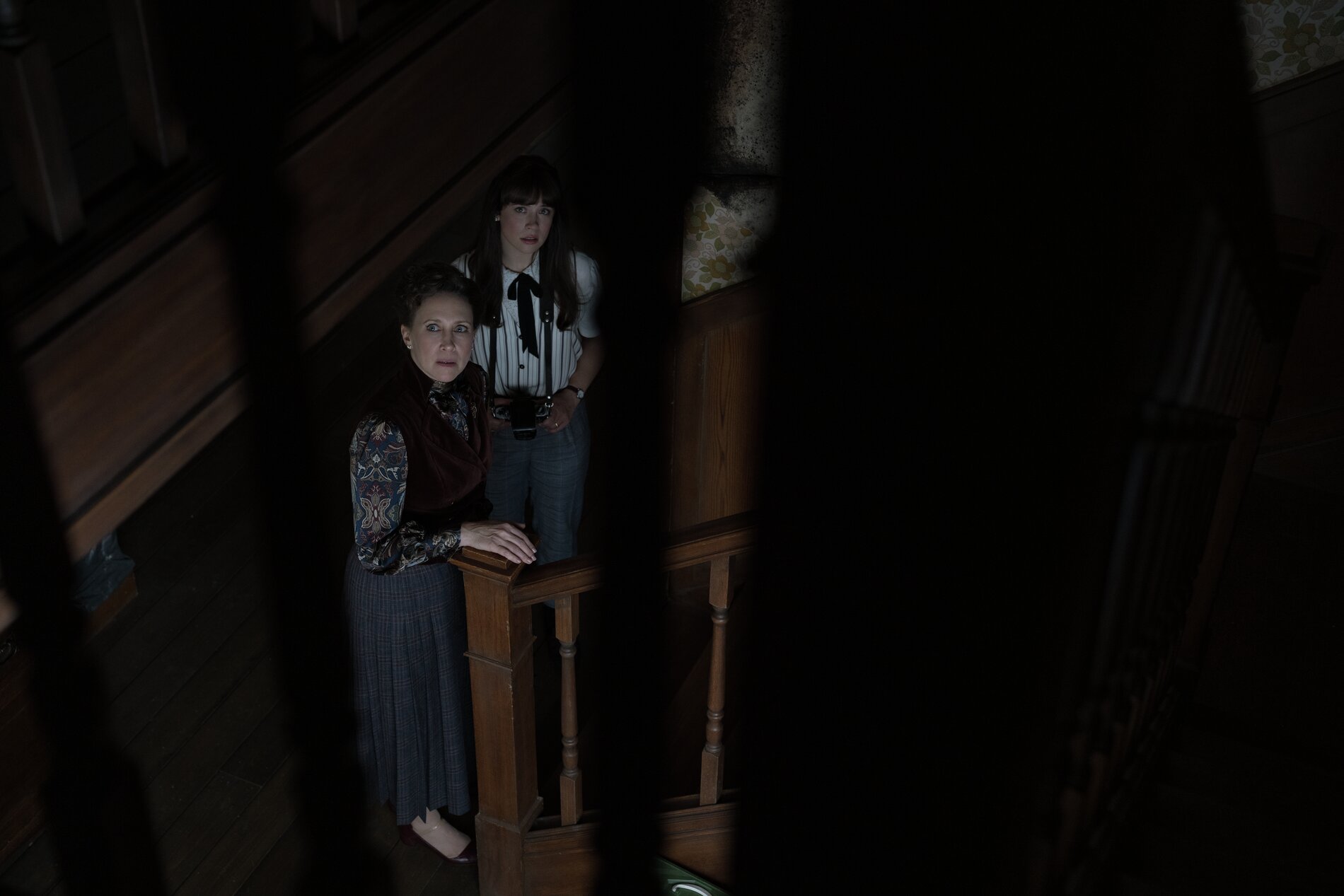 Slavná hororová série končí. V zajetí démonů 4 má znepokojivý trailer. Panenka Annabelle skutečně existuje