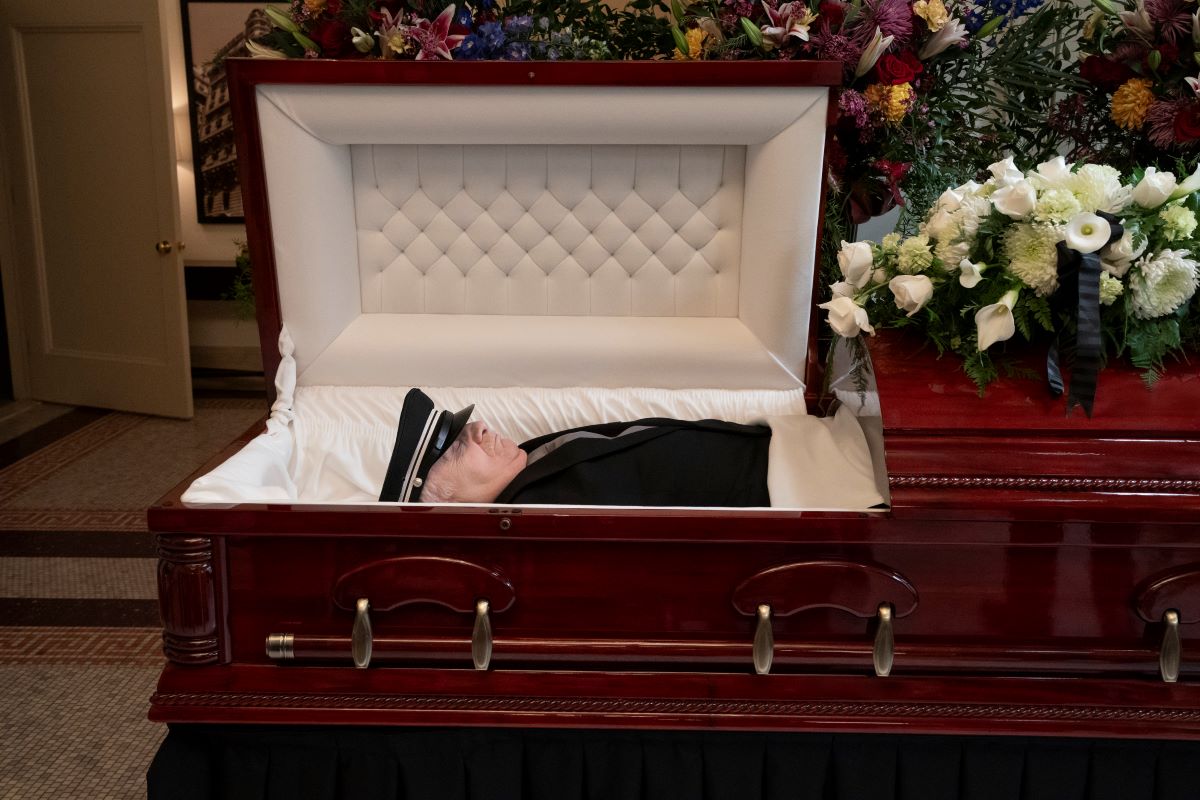 Jen vraždy v budově (Only murders in the building)