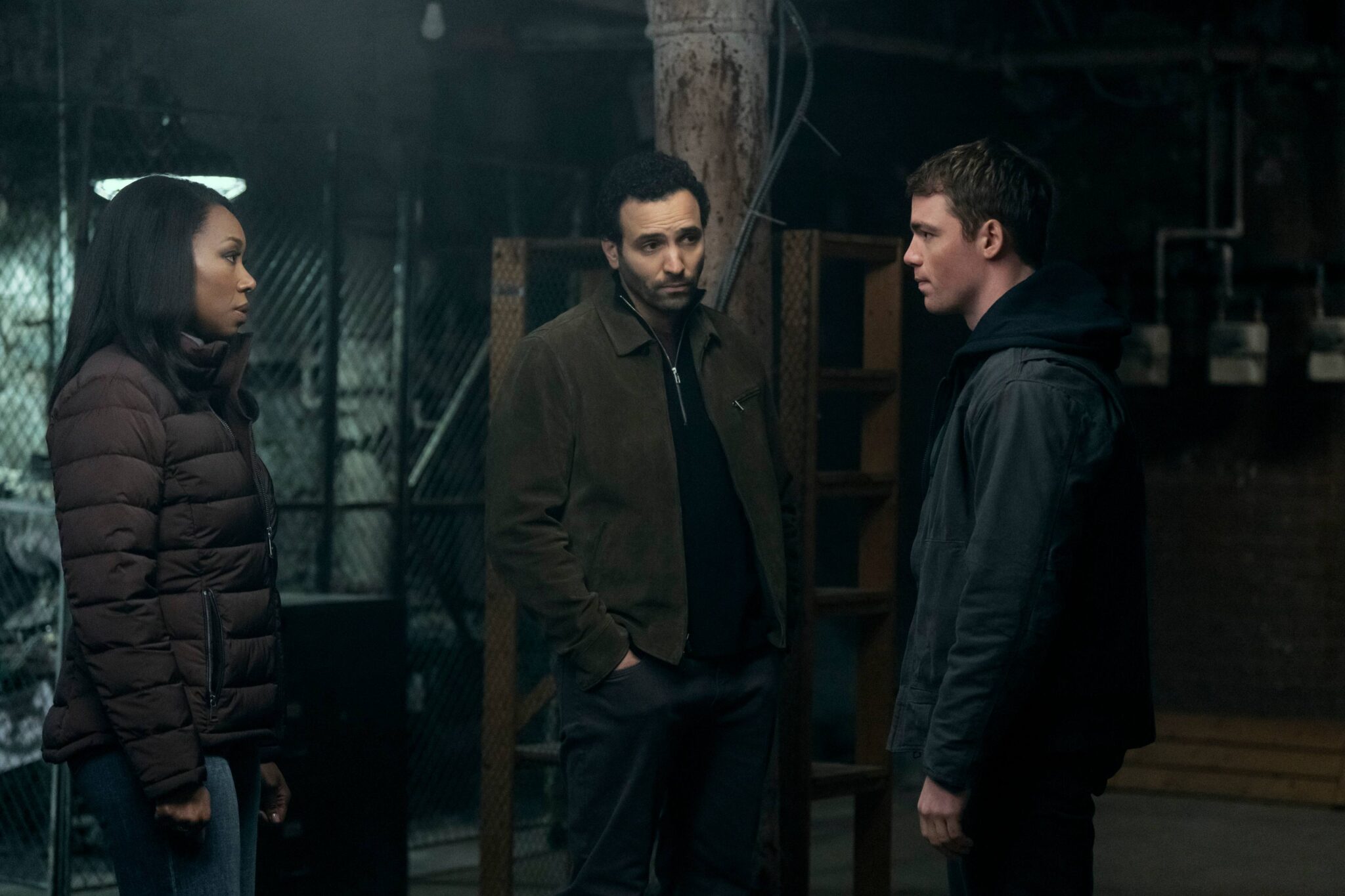 Netflix naštval fanoušky Nočního agenta. Z 3. řady vyškrtnul zásadní a velmi oblíbenou postavu