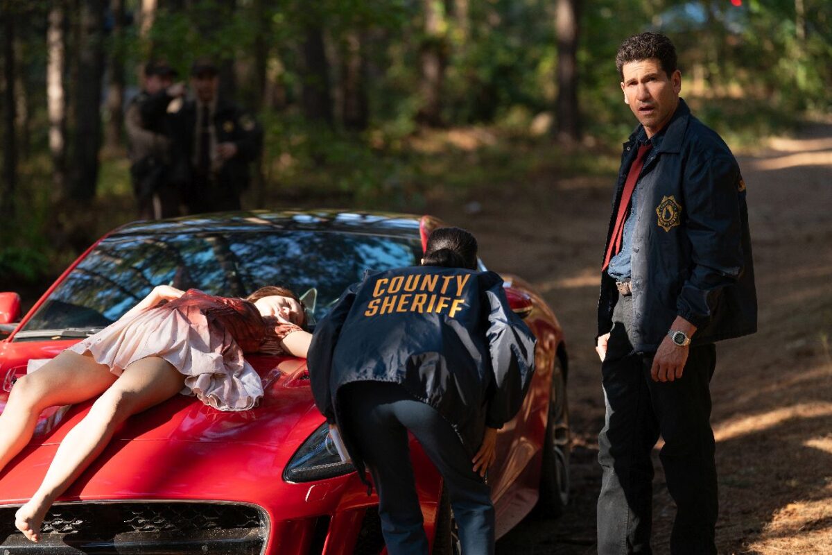 His & Hers, Sunita Mani as Priya and Jon Bernthal as Detective Jack Harper