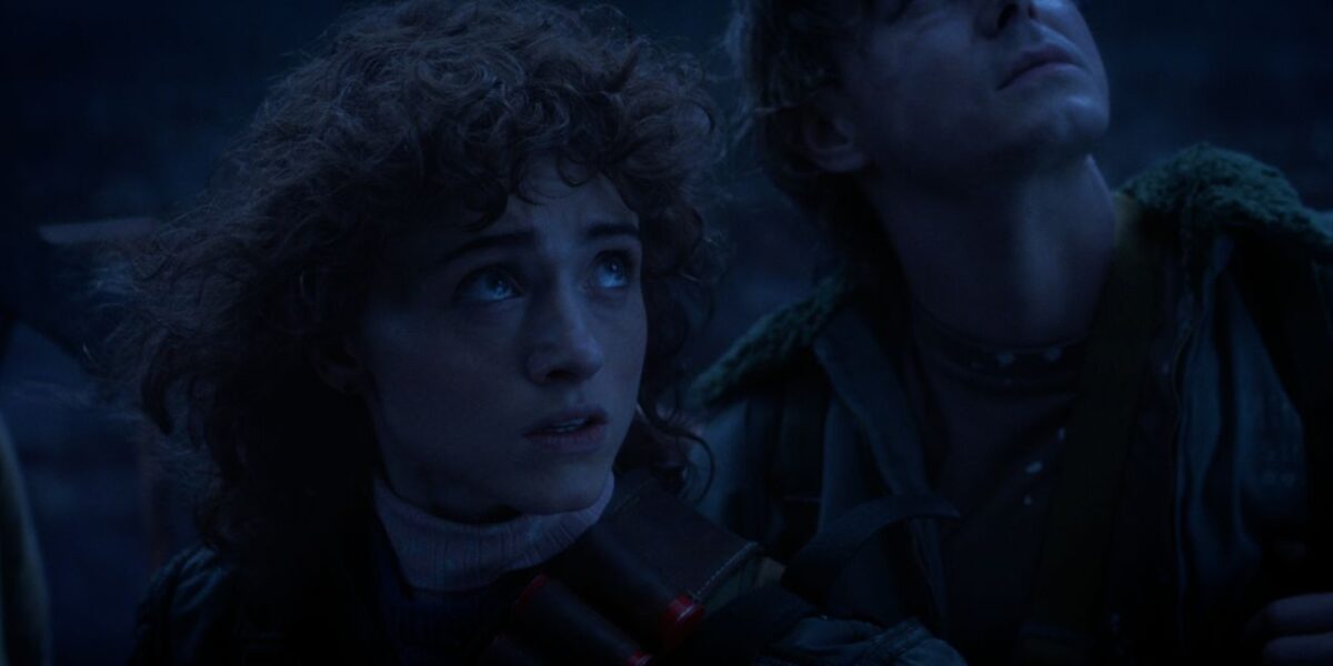 Natalia Dyer as Nancy Wheeler and Charlie Heaton as Jonathan Byer, Stranger Things 5