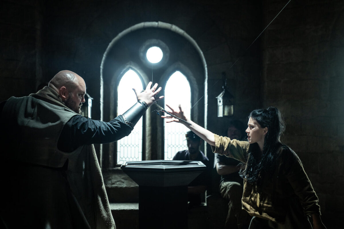 Zrození alchymistky