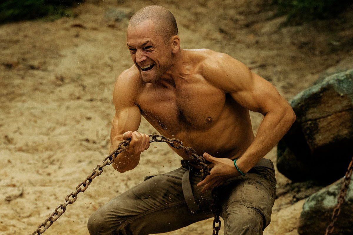 Apex (2026)