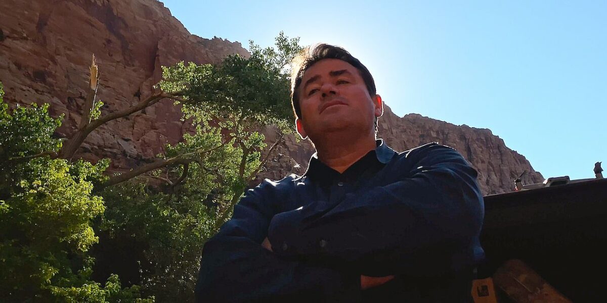 Věř mi: Falešný prorok