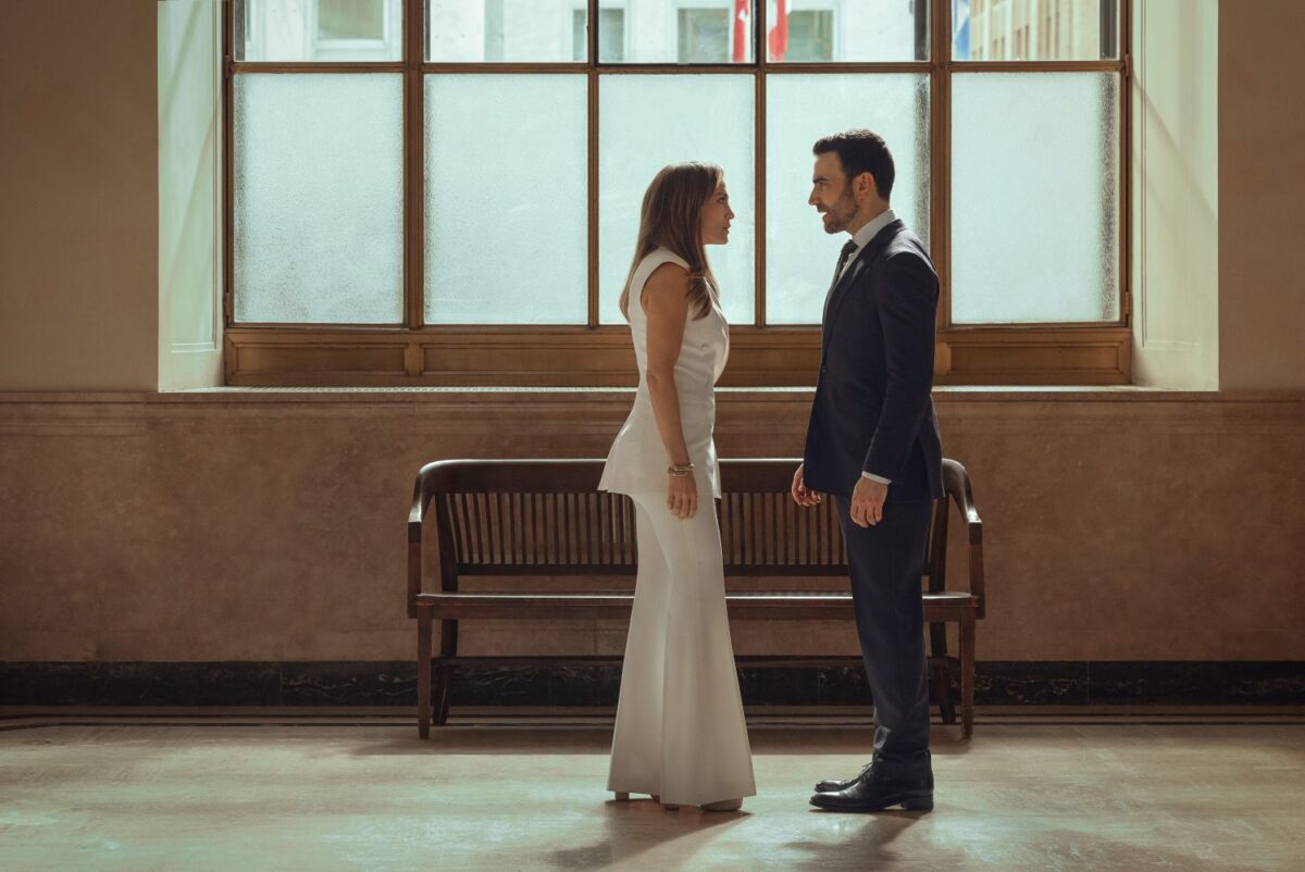 Pracovní romance (Office Romance)