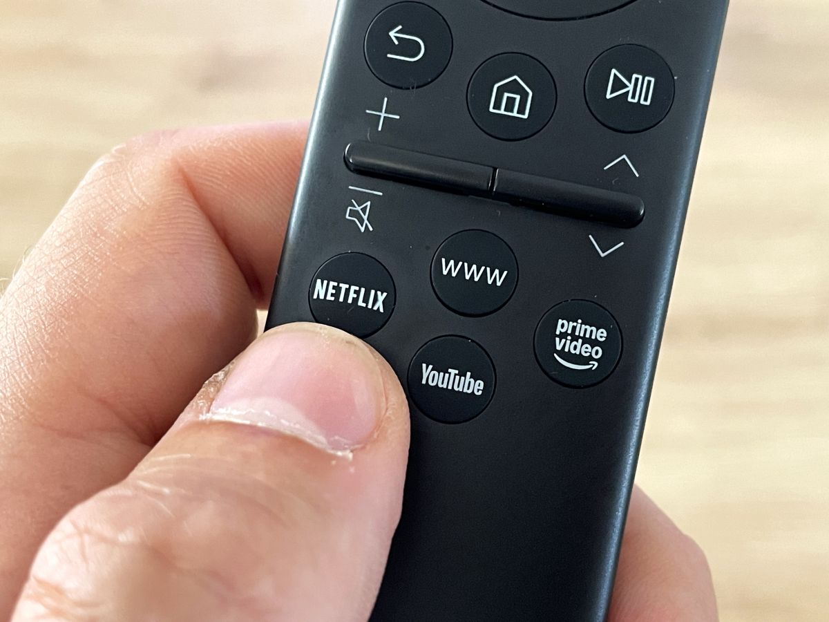 Televize Samsung OLED S99H