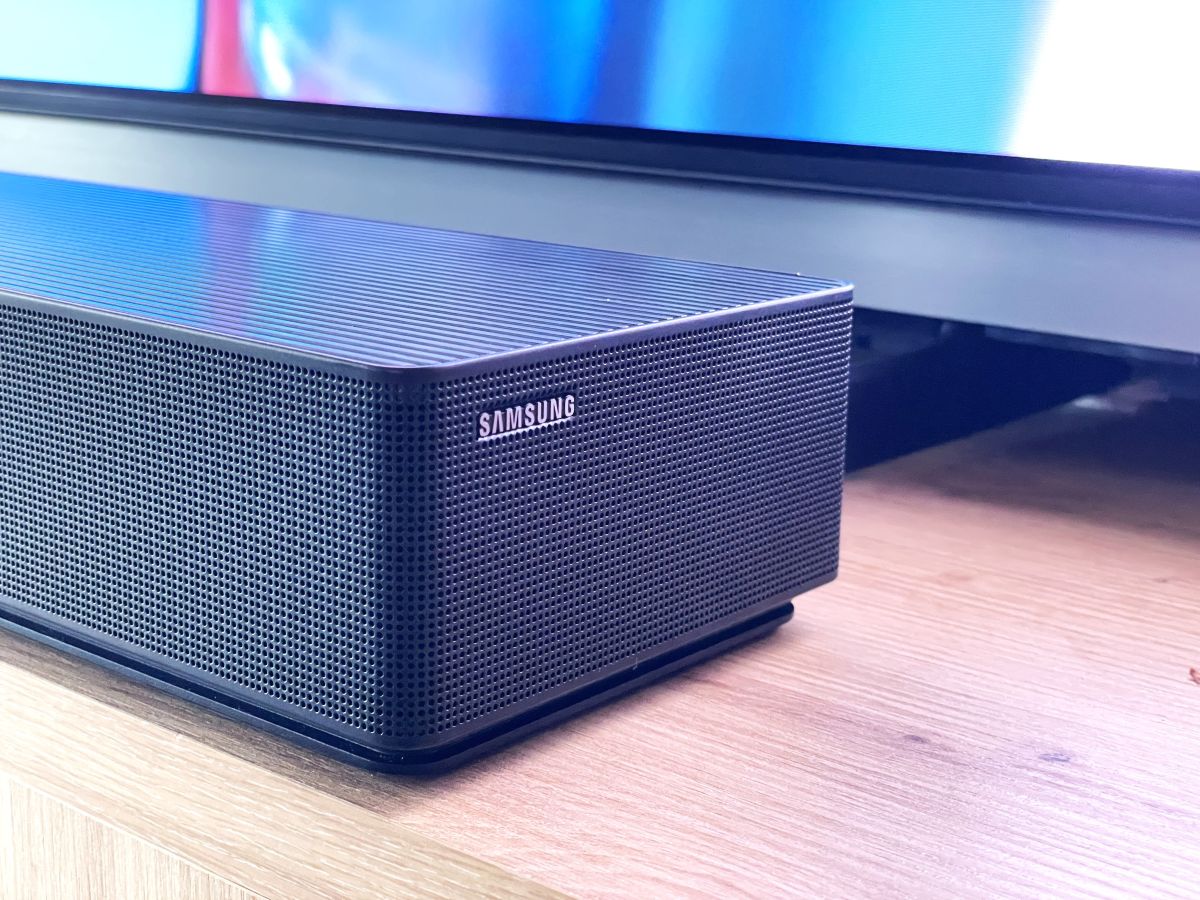 Televize Samsung OLED S99H