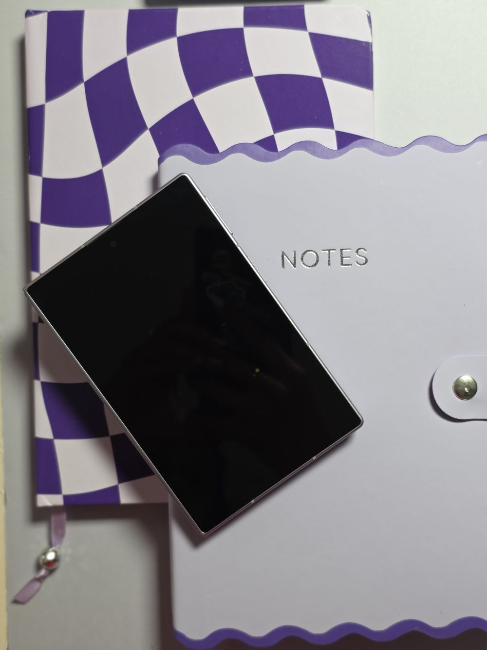 Sbohem, malé displeje! Galaxy Z Fold8 od Samsungu je nejlepší telefon pro sledování filmů na cestách