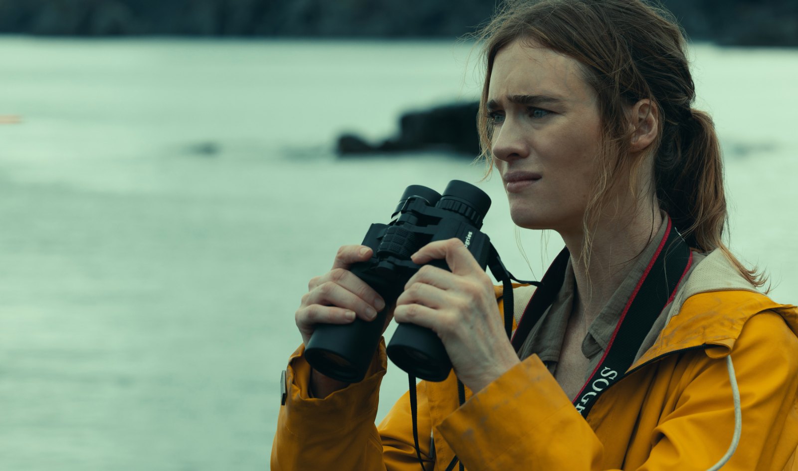 Mackenzie Davis v seriálu Tam dole