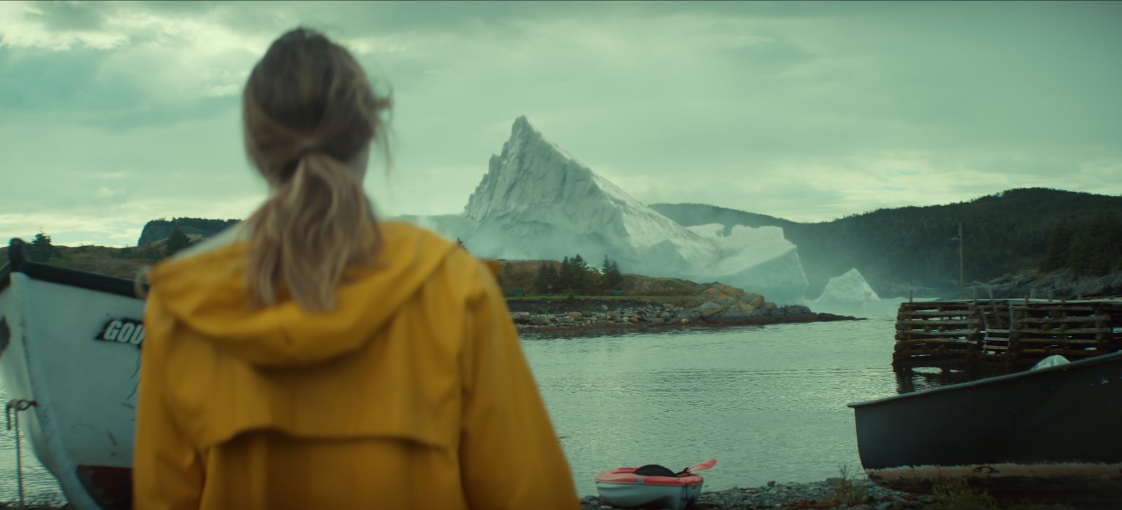 Mackenzie Davis v seriálu Tam dole