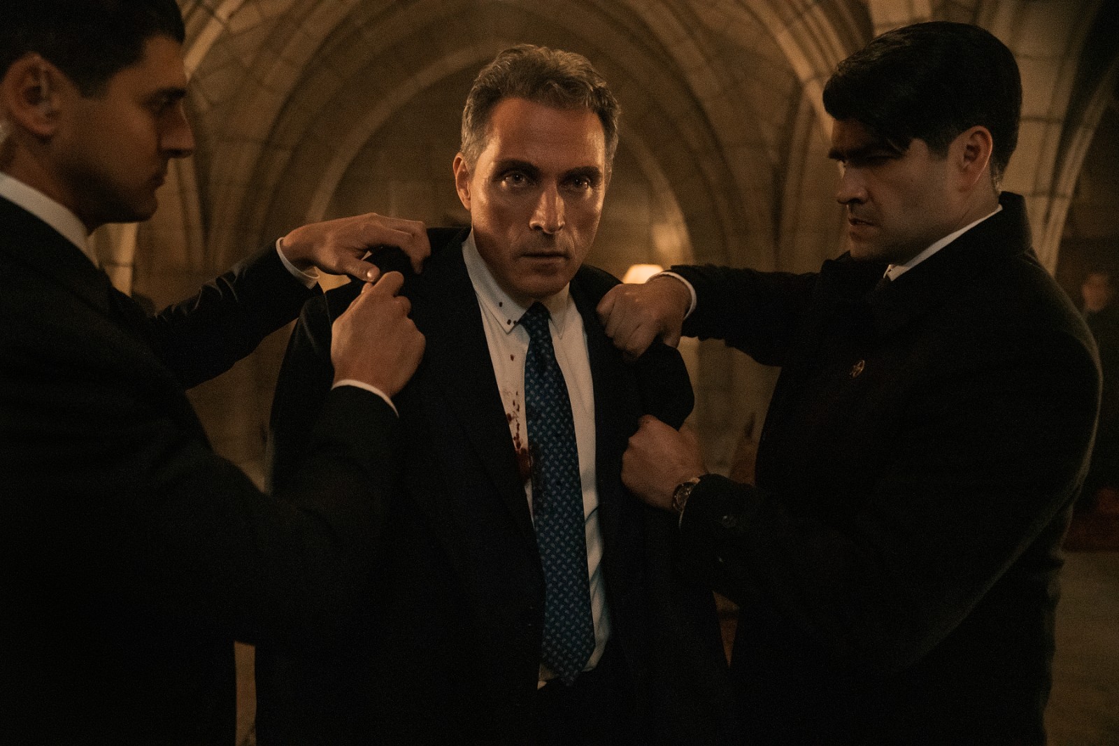 Rufus Sewell ve 4. řadě seriálu Diplomatické vztahy