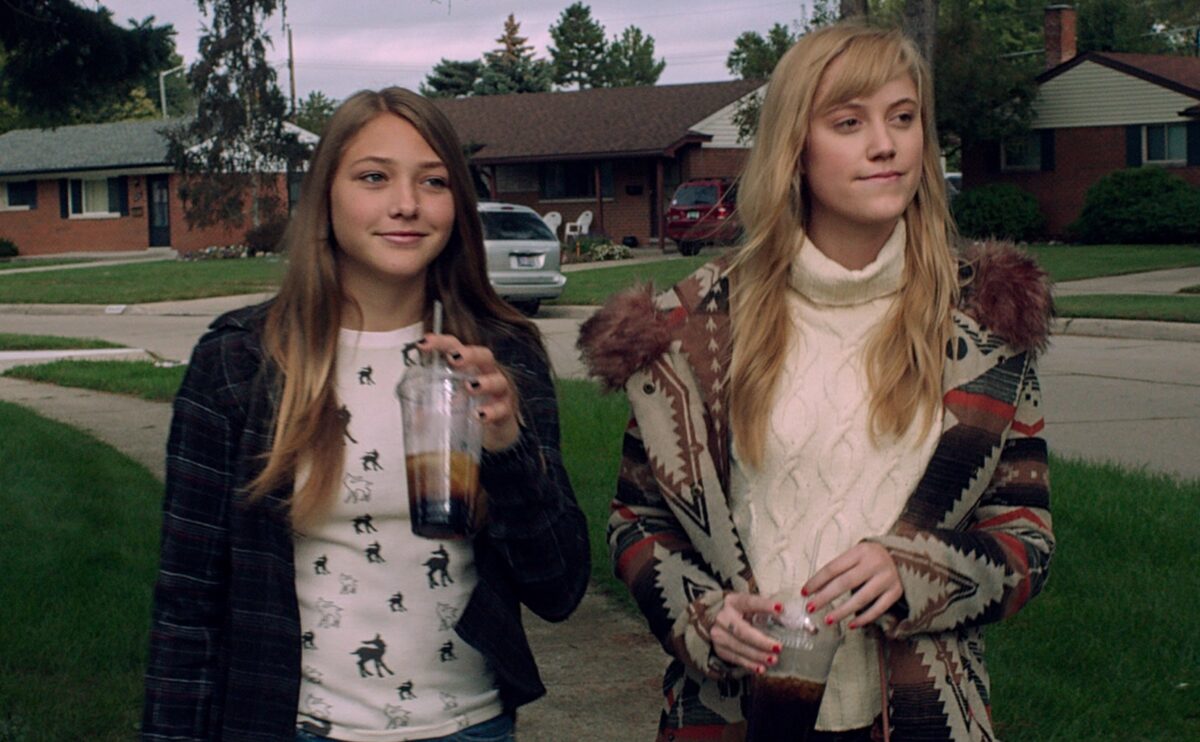 Neutečeš (It Follows)
